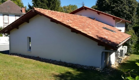 Chantier à Saint Jean pied de port Maison traditionnelle avec piscine